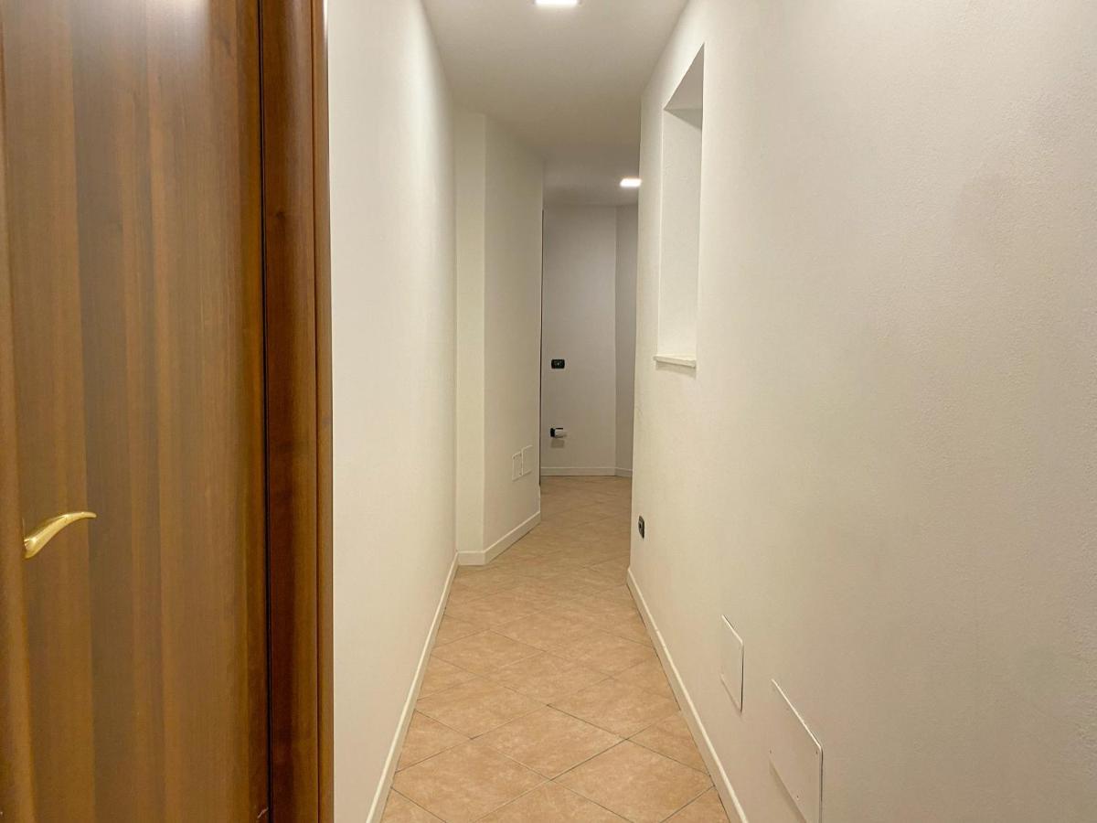 Domus Pisanelli Hotel Naples Luaran gambar