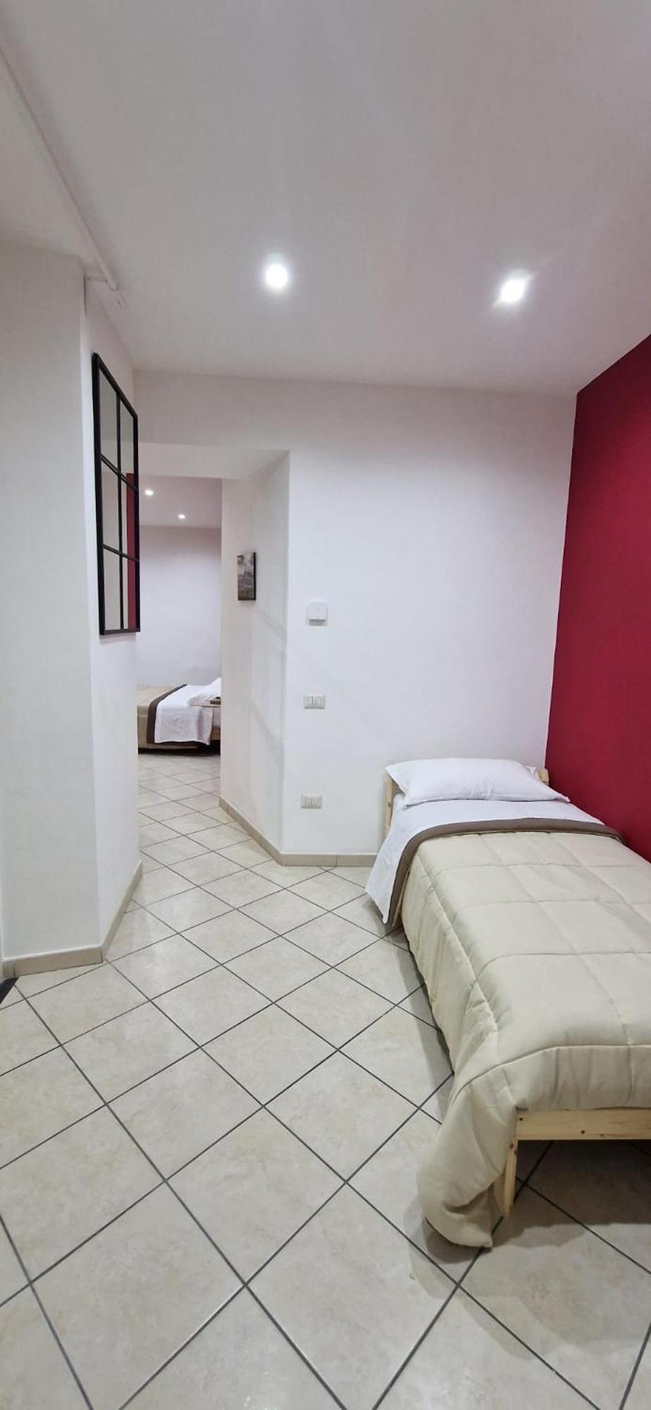 Domus Pisanelli Hotel Naples Luaran gambar